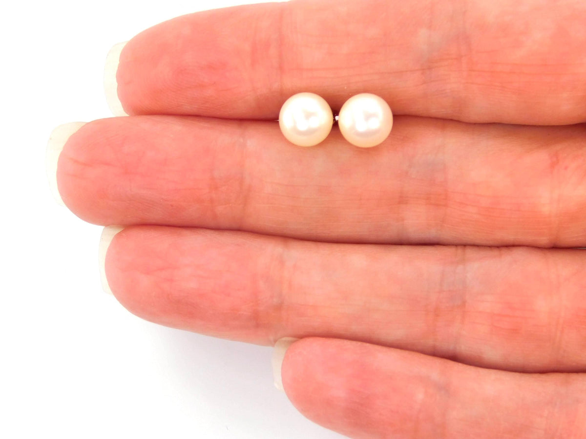 Vintage 14k Yellow Gold Pearl Stud Earrings: Bridal Jewelry, 6.75 MM-BelmarJewelers