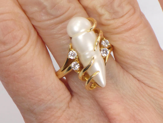 Vintage 18k Yellow Gold Baroque Pearl Diamond Ring, Size 6-BelmarJewelers
