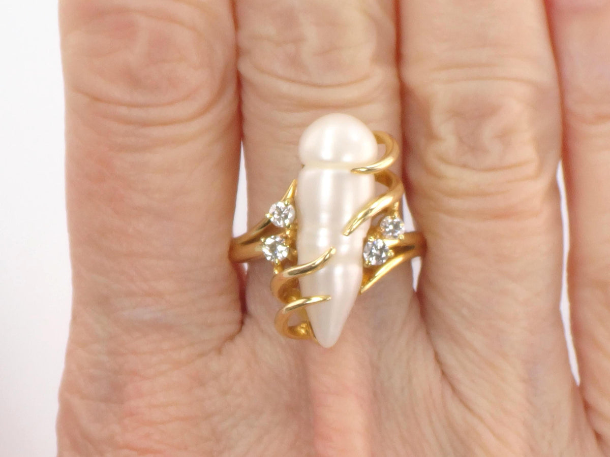 Vintage 18k Yellow Gold Baroque Pearl Diamond Ring, Size 6-BelmarJewelers