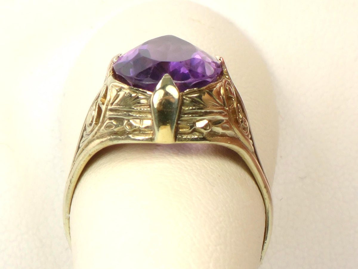 Vintage Art Nouveau 14k Yellow Gold Pear Cut Amethyst Ring, Size 8-BelmarJewelers