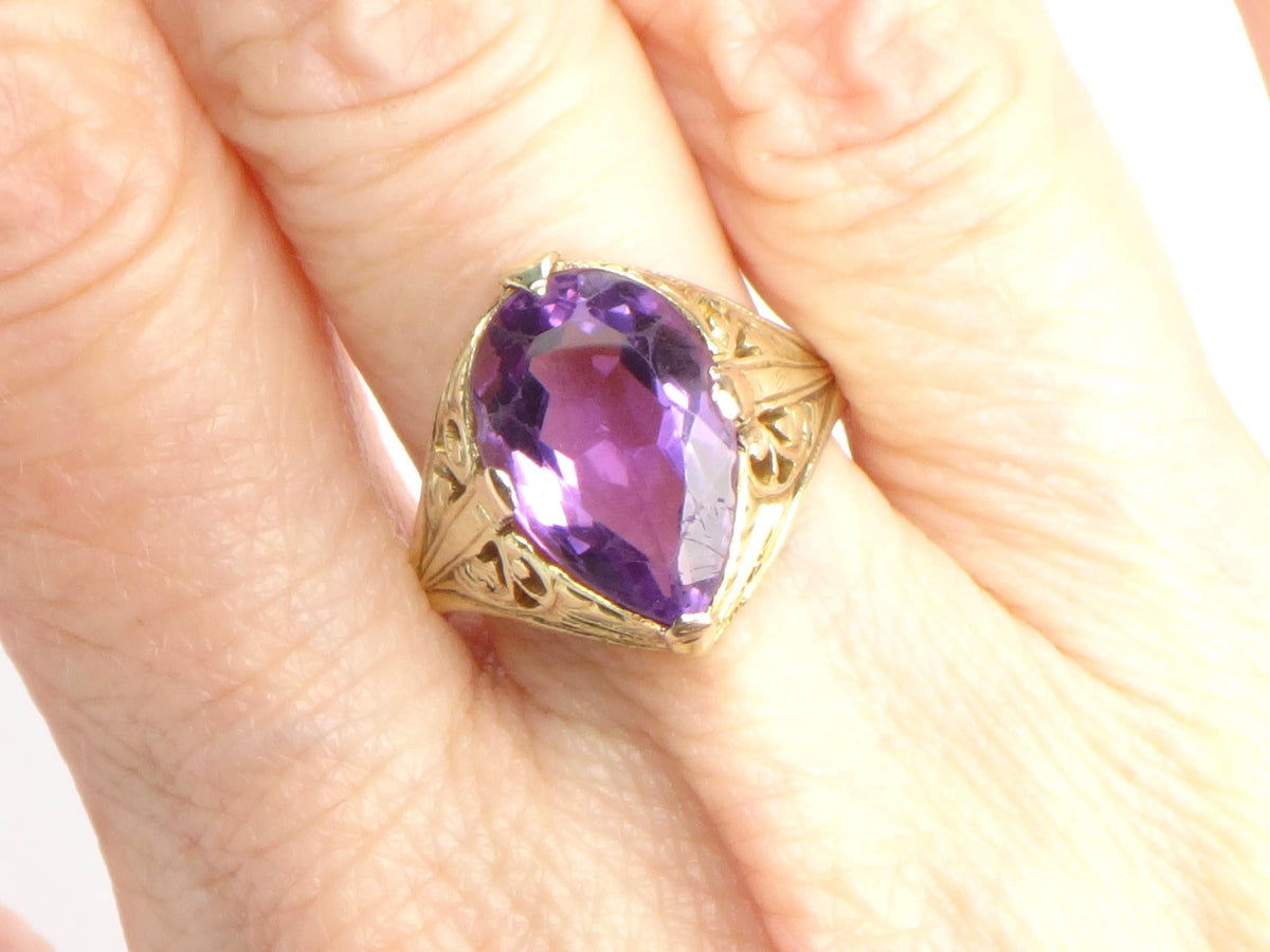 Vintage Art Nouveau 14k Yellow Gold Pear Cut Amethyst Ring, Size 8-BelmarJewelers