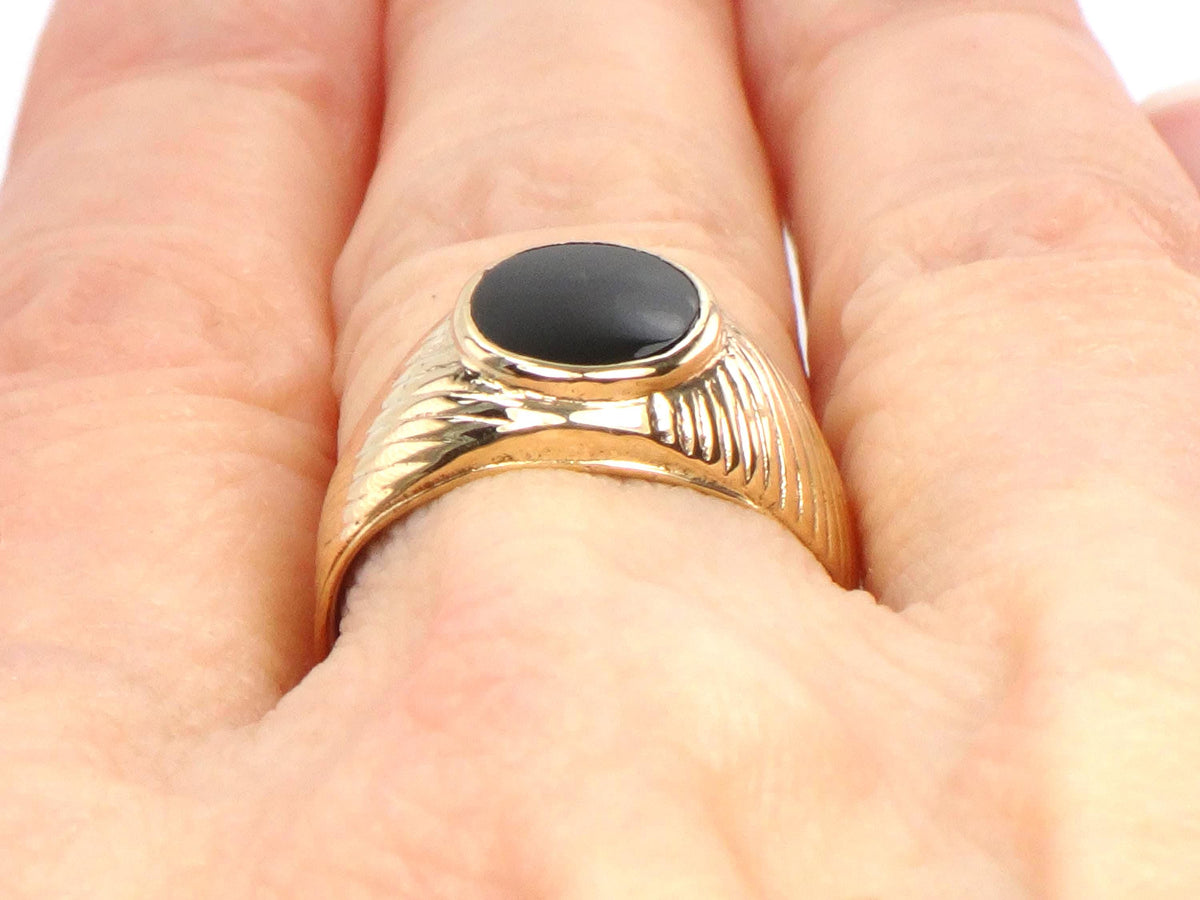 Vintage Solid 10k Yellow Gold Onyx Ring: 1960s, Bezel Set Black Stone, Size 5-BelmarJewelers