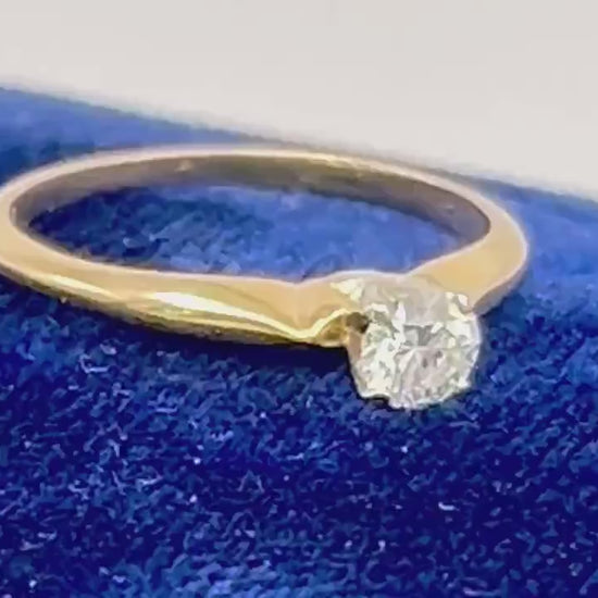 Vintage 18k Yellow Gold Diamond Solitaire Engagement Ring, Size 5.75