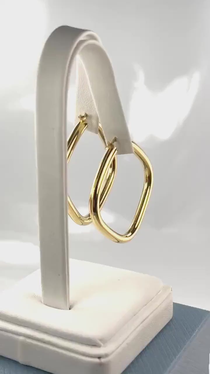 Vintage 18k Gold Hoop Earrings: Italian Rounded Square Design, 1.25" 3.8 MM
